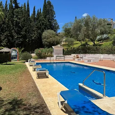 Exotic House With Jacuzzi, Near The Sea شقة